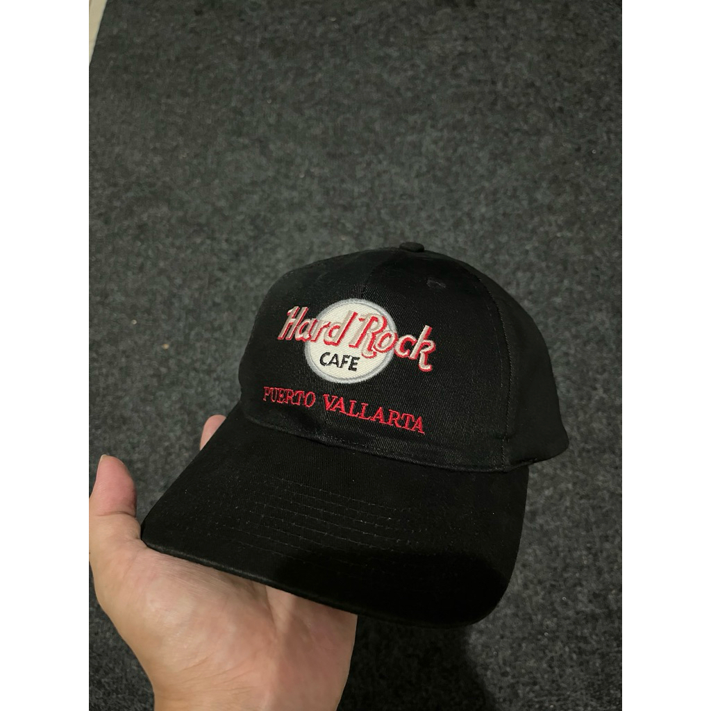 Topi Hard Rok