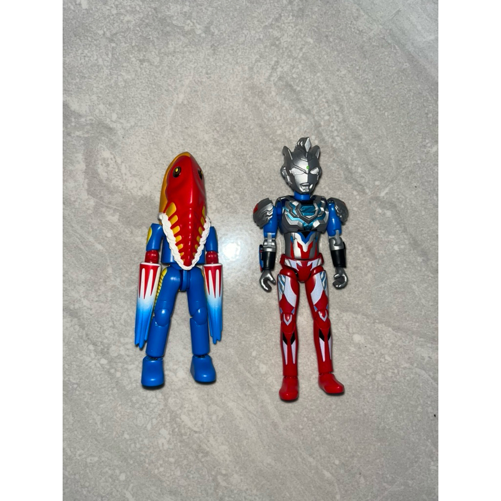 blokees ultraman gv 14 & gvs 01 - ultraman z alpha edge & metron seijin