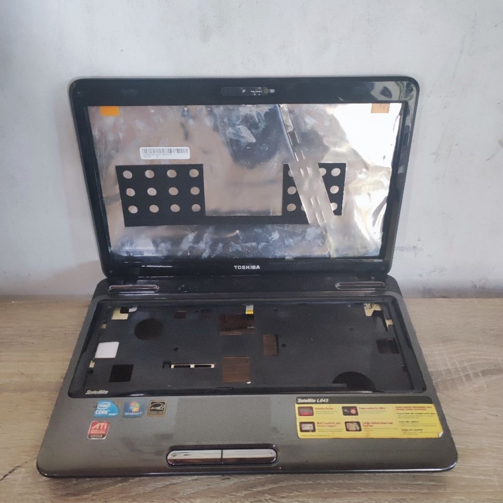 Casing Case Kesing Laptop Toshiba Satellite L645 L640 HM55