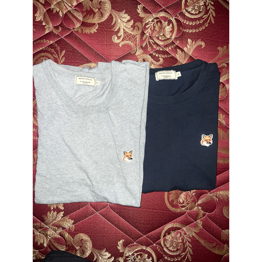 MAISON KITSUNE TEE SECOND PRELOVED