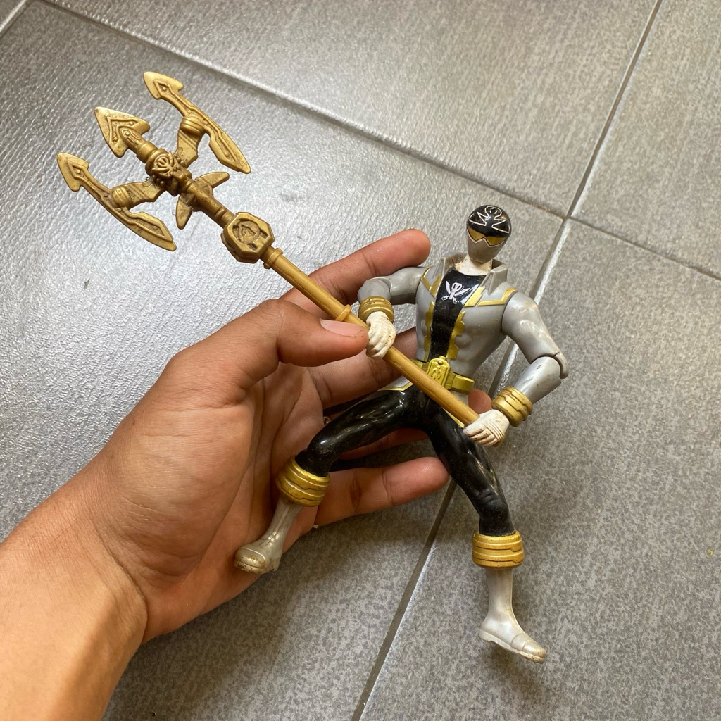 action figure Bandai Power Rangers Super Megaforce Silver Ranger original bandai