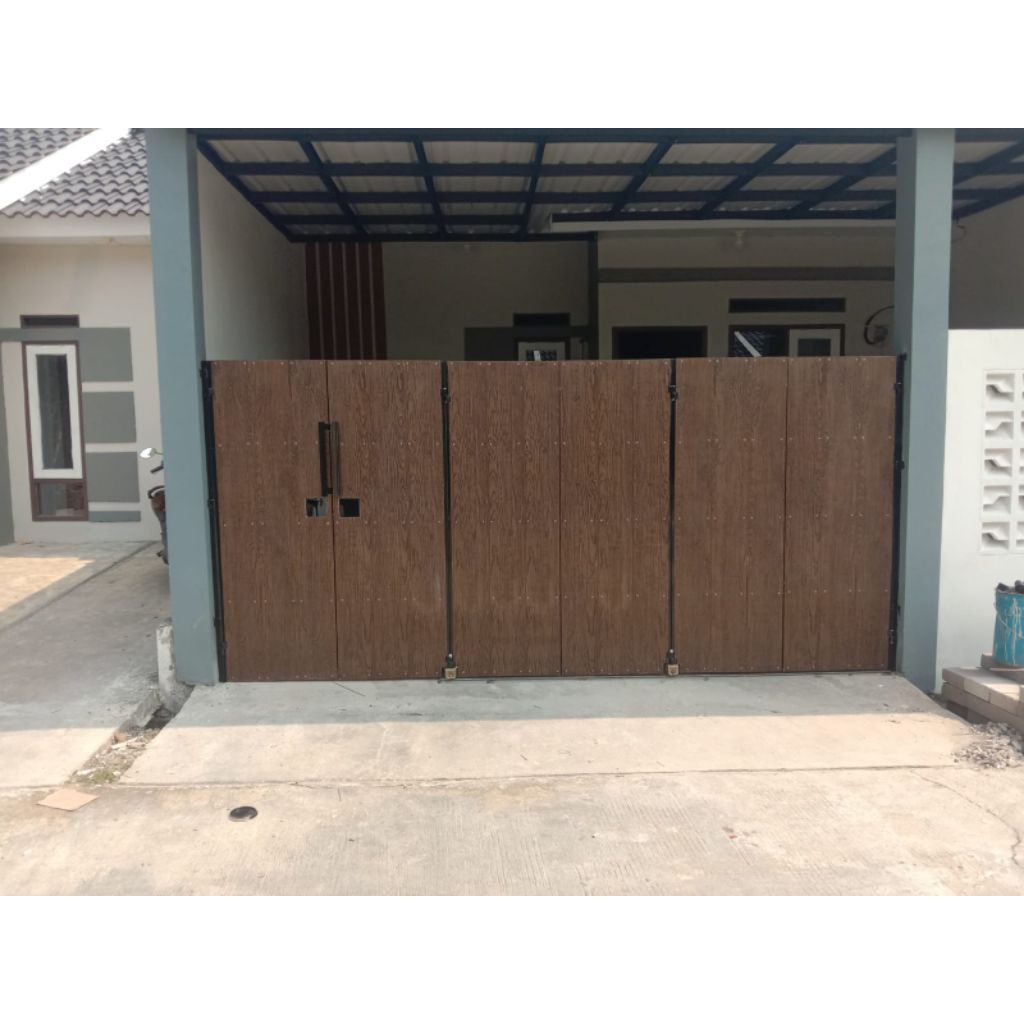 PAGAR LIPAT  MINIMALIS