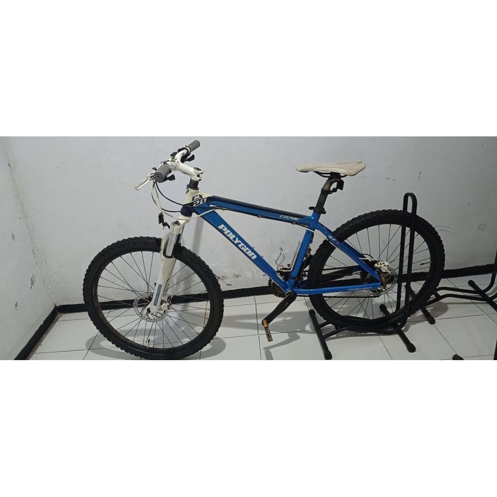 POLYGON COZMIC CX 2.0 Cakep Deore Alivio
