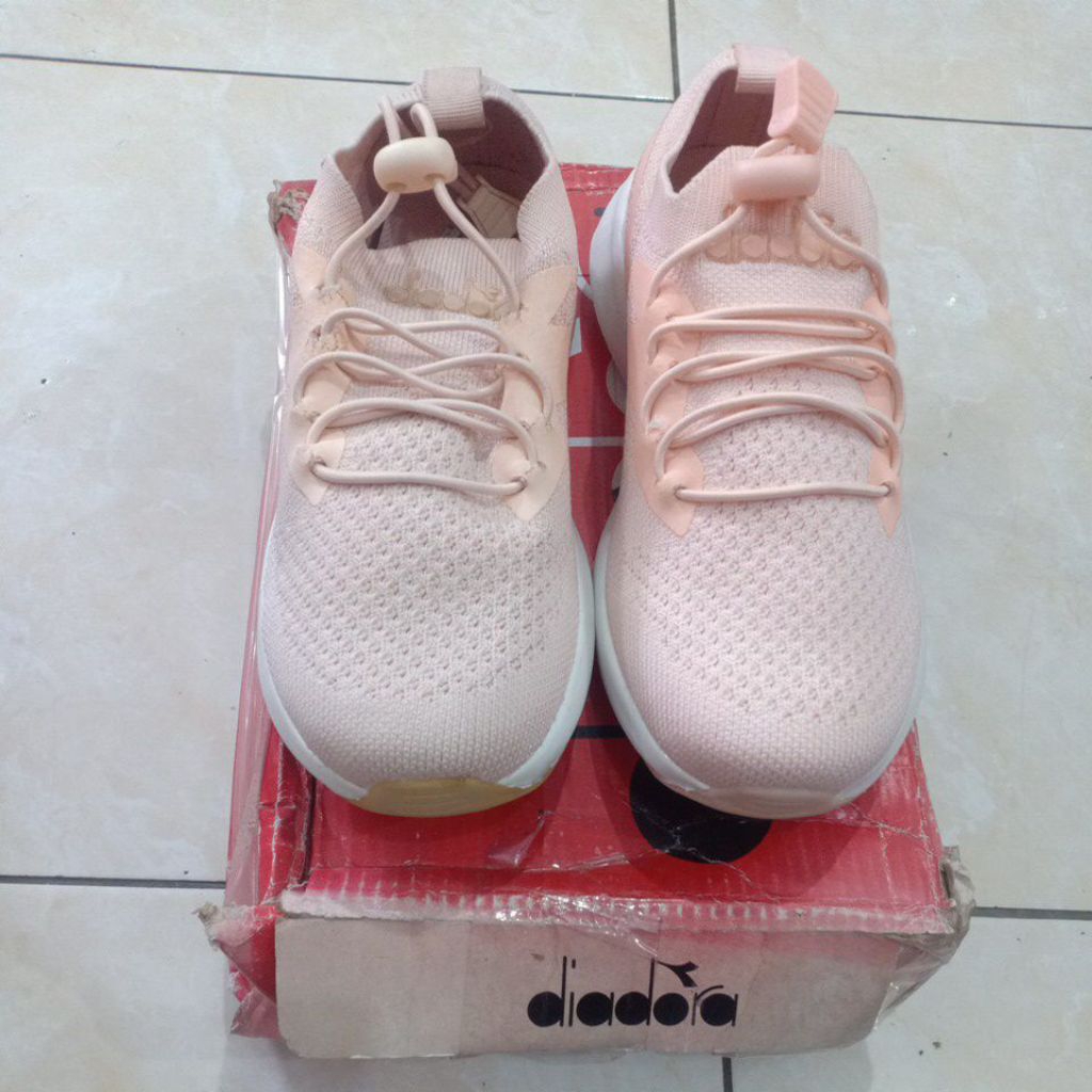 Sepatu Dia Zello JR (G)