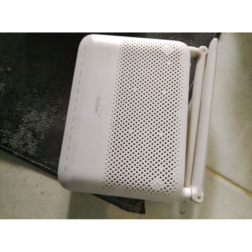 modem fiberhome D2