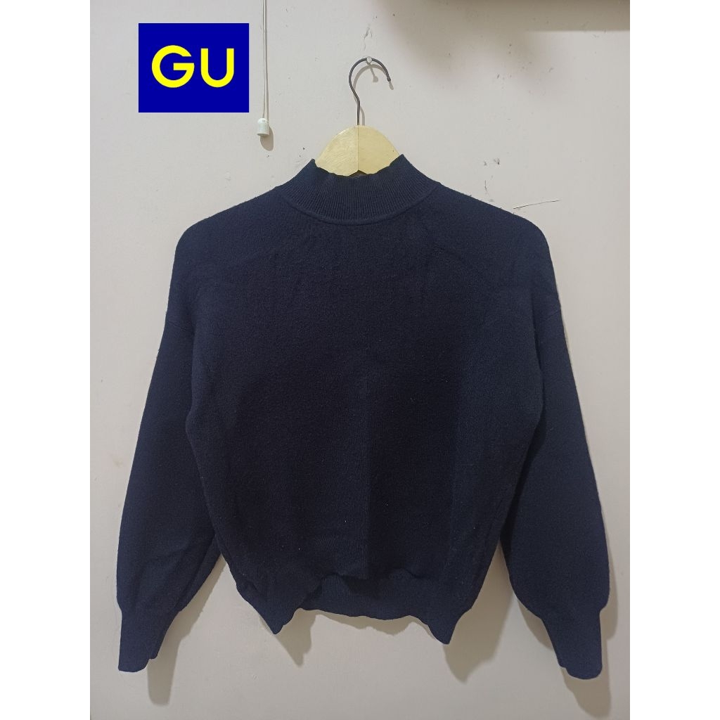 knit GU preloved
