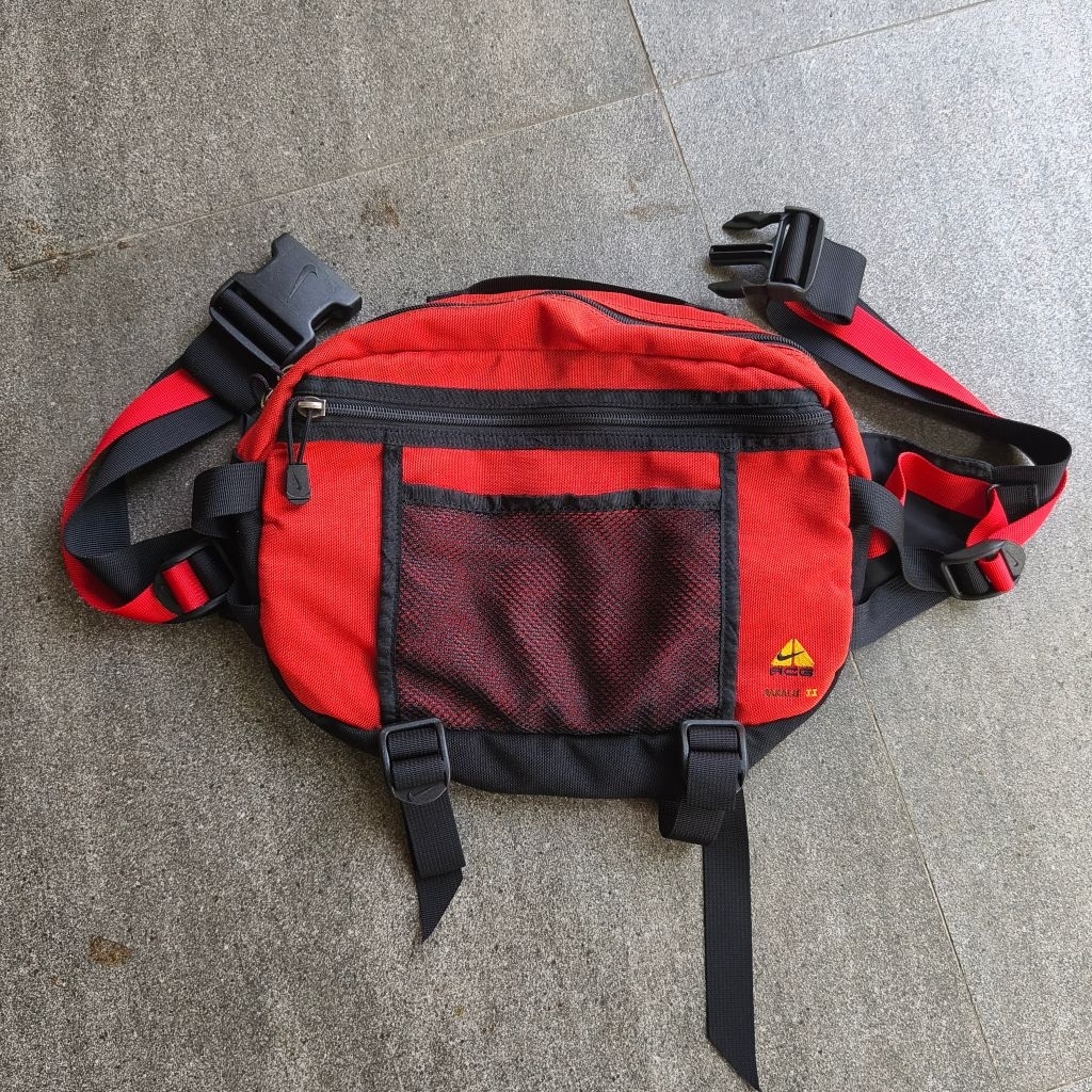 tas waist bag vintage 90s nike ACG makalu II outdoor bags good condition