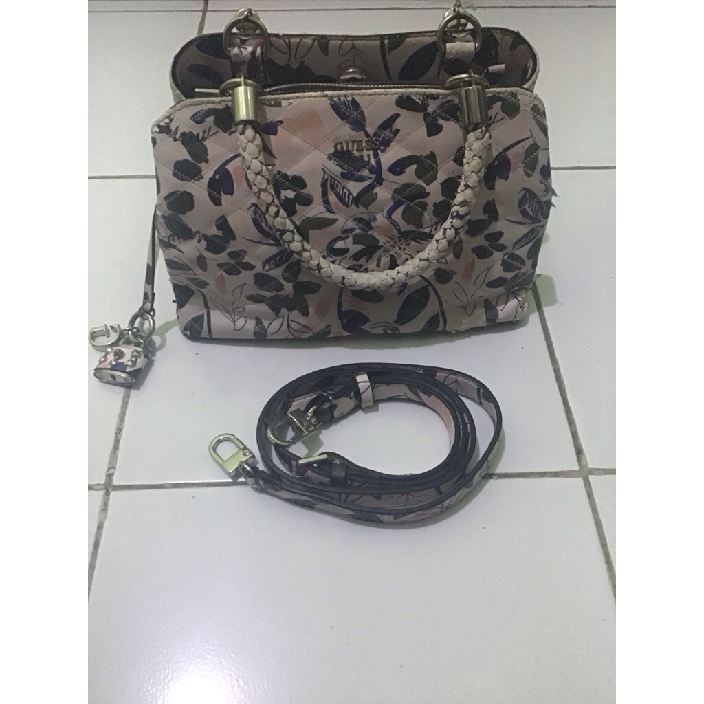 Tas guess preloved