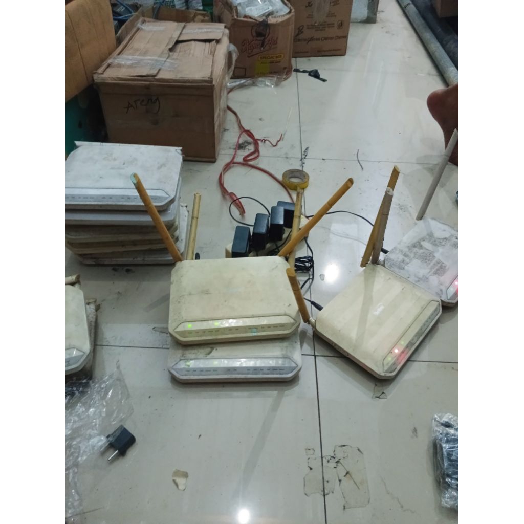 MODEM FIBERHOME HG6243C BEKAS