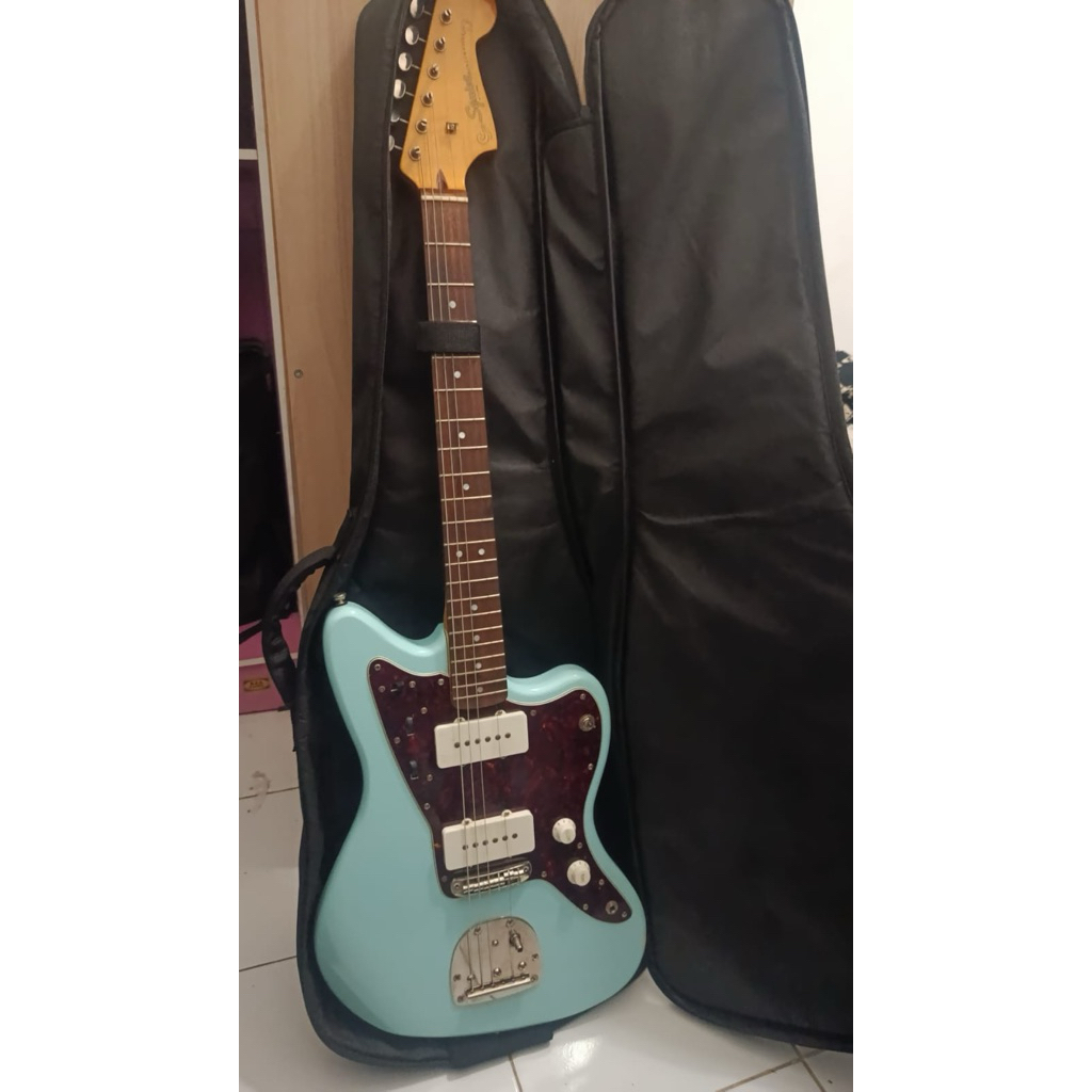 jazzmaster guitar
