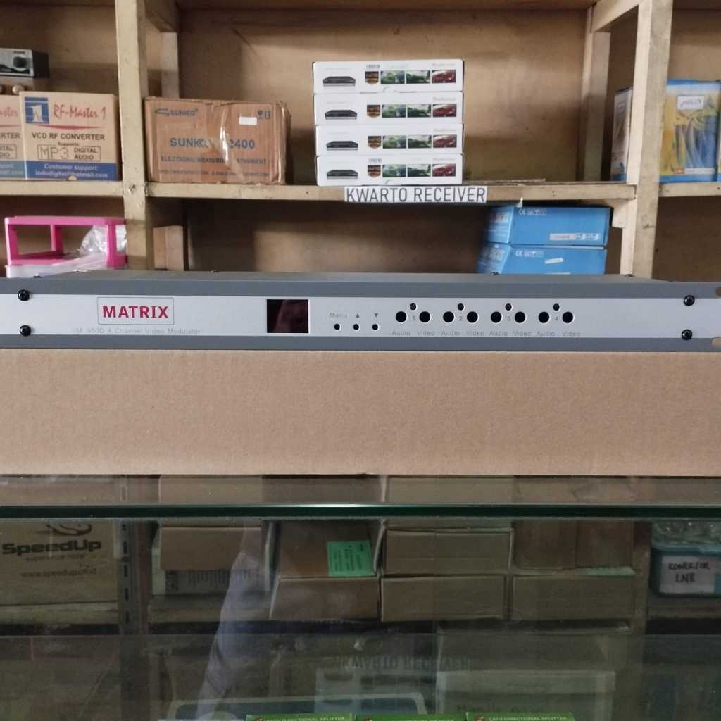 Modulator Matrix VM 550D 4 Channel VHF TV Kabel 4 in 1