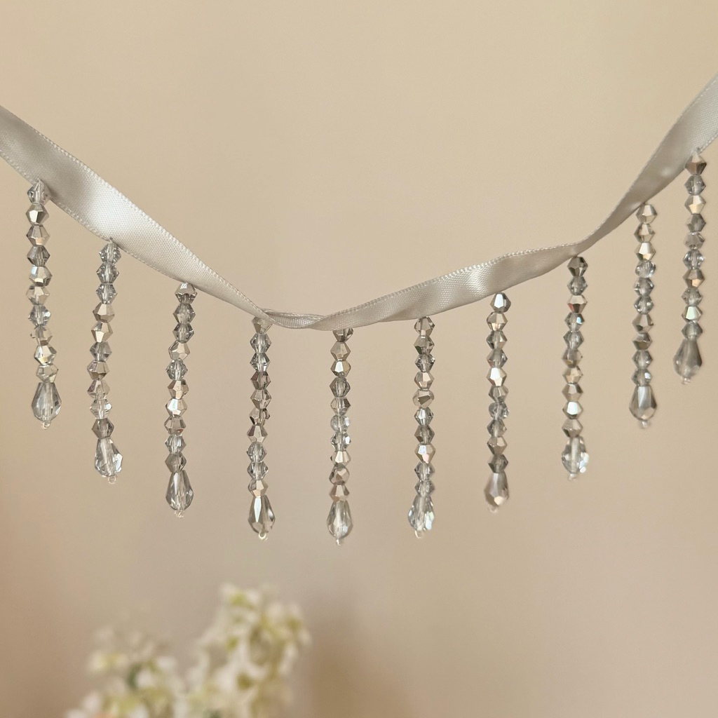 Renda Payet Rangkai (Tassel Kristal Rangkai)