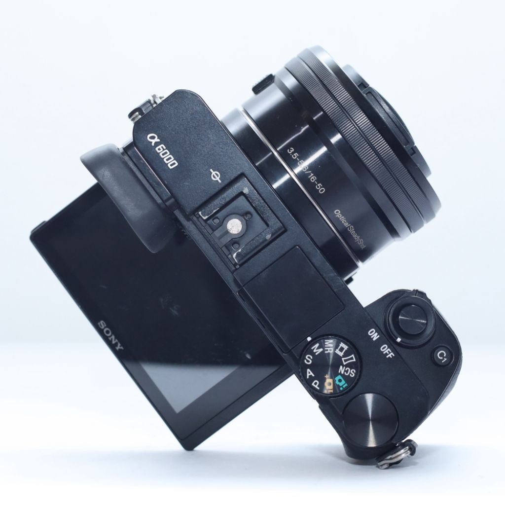 SONY A6000 BLACK LIKE NEW