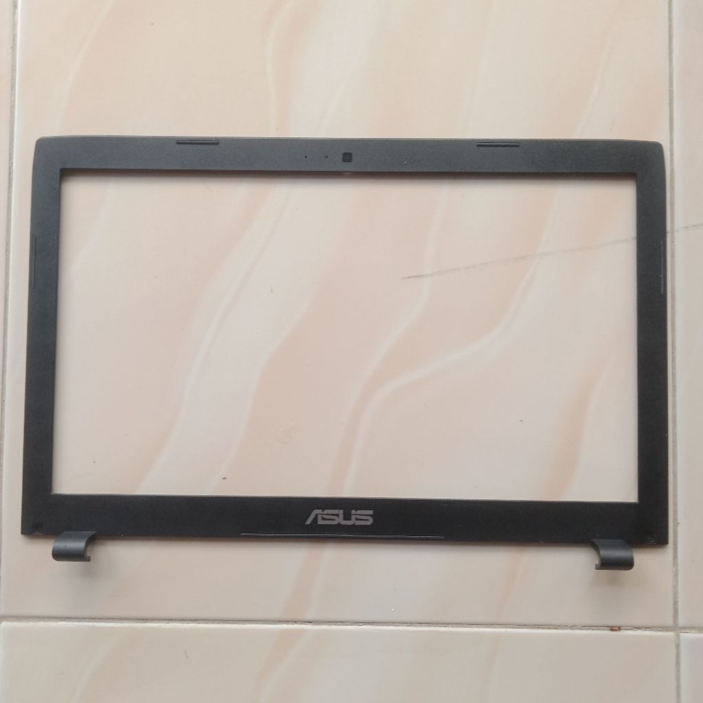 casing frame laptop Asus ROG FX553V