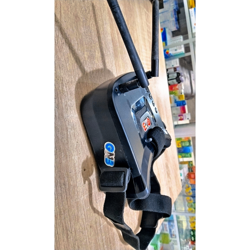 Eachine VR009 kondisi sangat normal dan sudah upgrade receiver modul punya bawaannya skyzone 02X