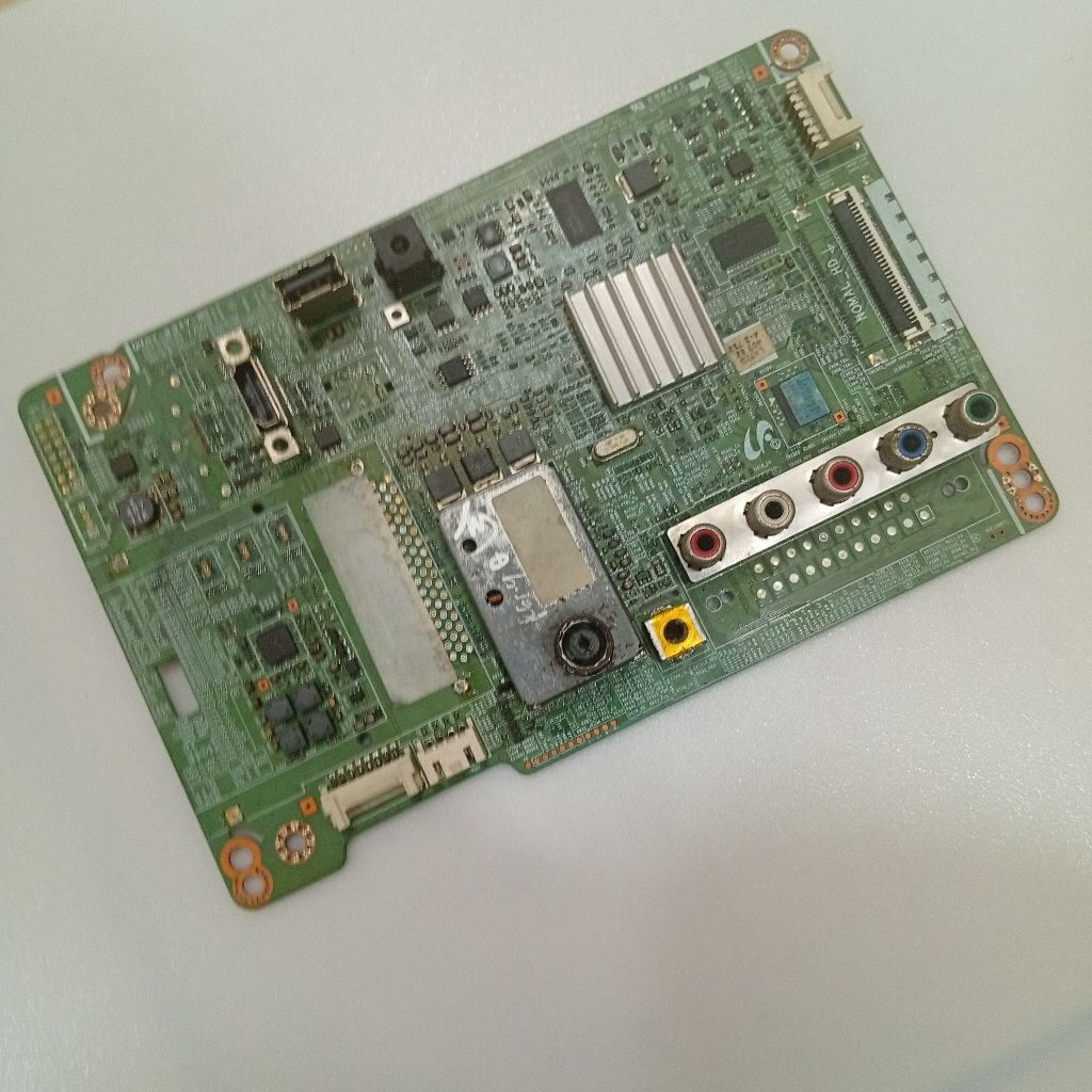 MB MAINBOARD MOTHERBOARD TV SAMSUNG LA32D403E2M - MESIN TV SAMSUNG LA32D403E2M