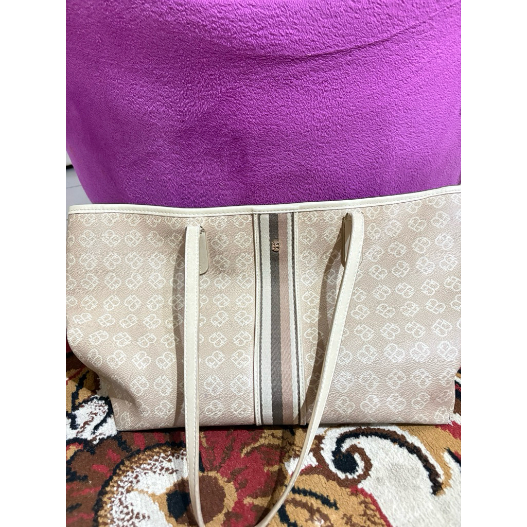 EVERBEST || Shoulder Bag~~ Preloved EVERBEST