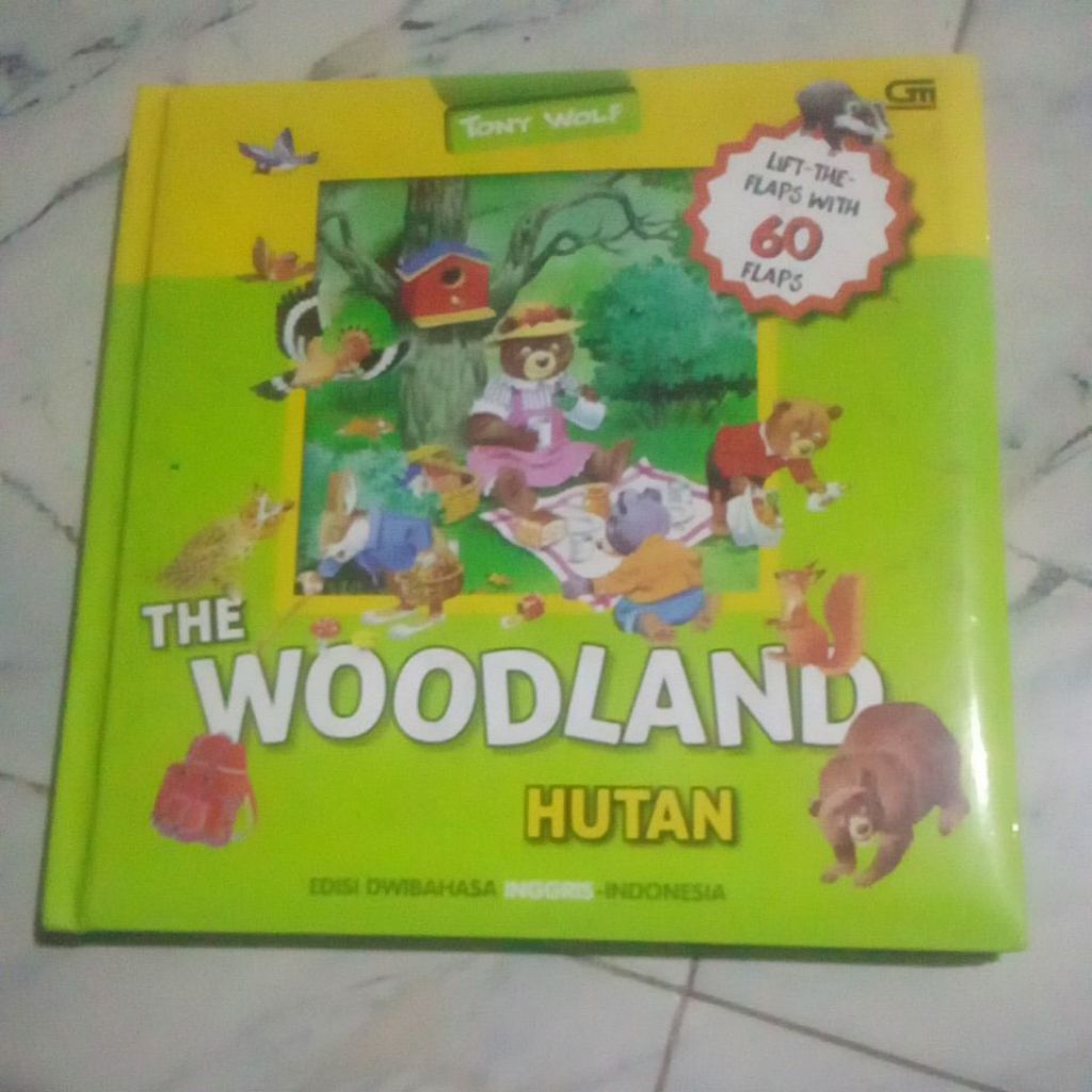 THE WOODLAND HUTAN & WOW ANILA