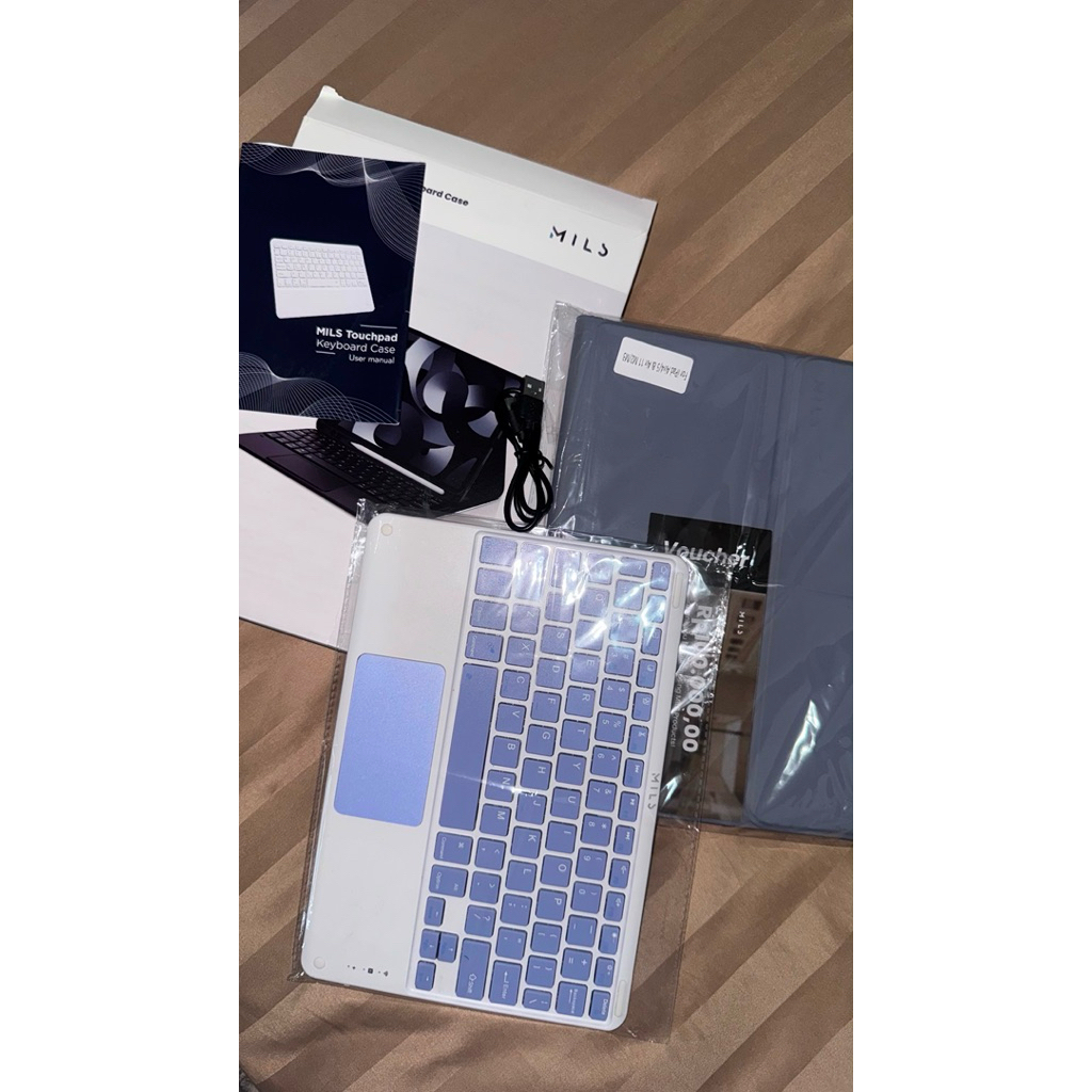 mils keyboard touchpad case bekas ipad air 5 m1