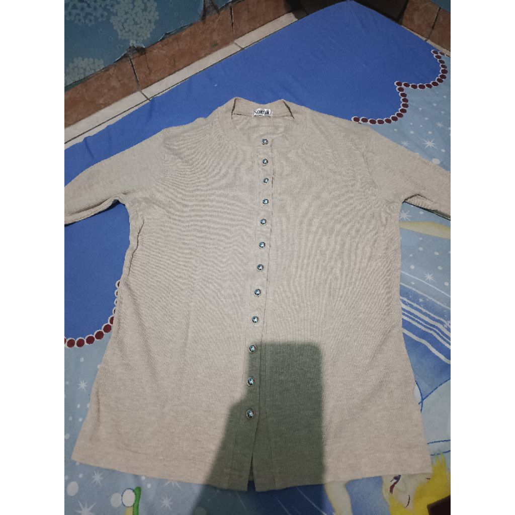 Preloved KAIA TOP Atasan Knit Merk Soma Warna Oatmeal Allsize