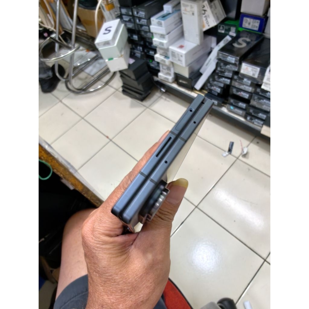 samsung z fold 7 12/512 second garansi