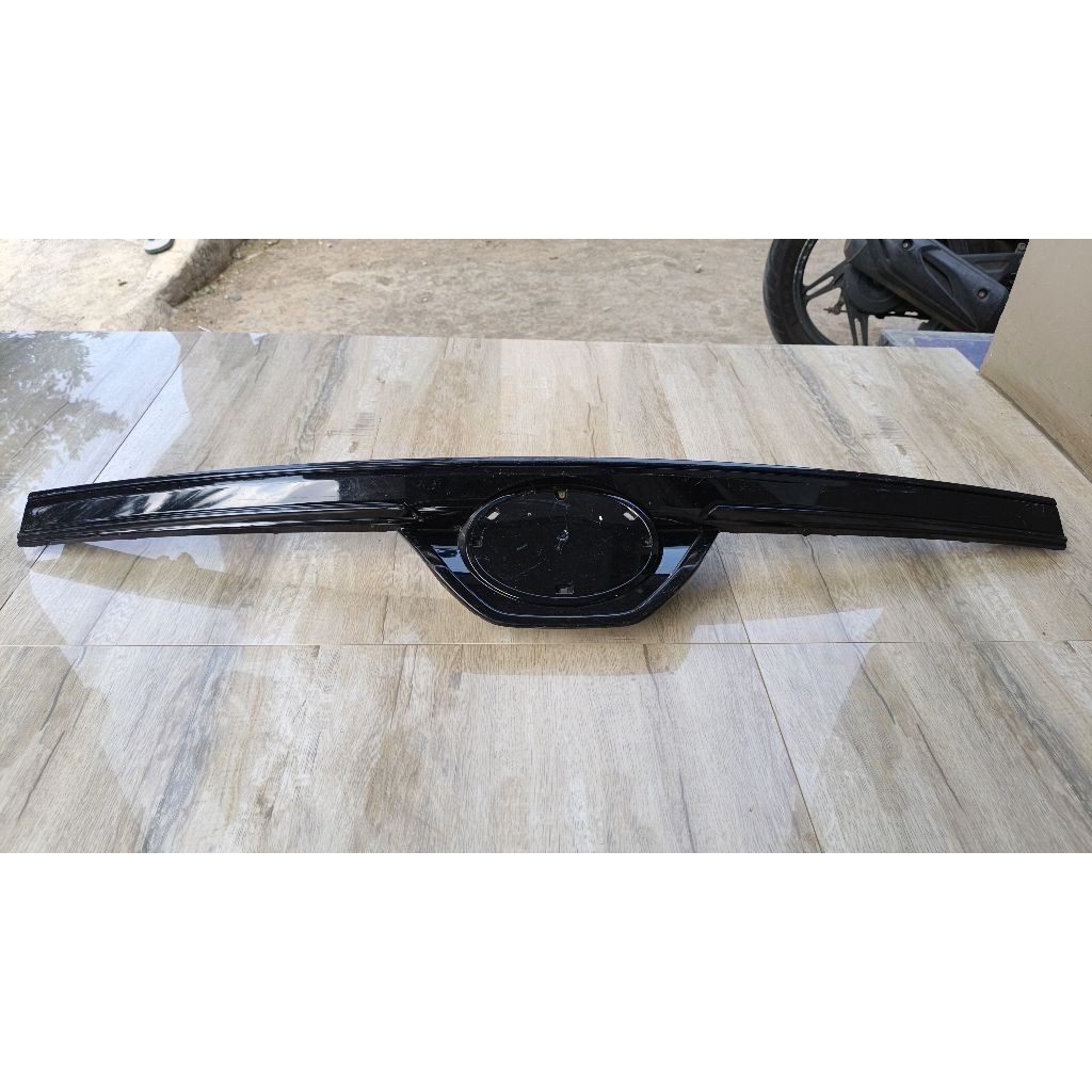 grill toyota avanza 2022-2024 original copotan