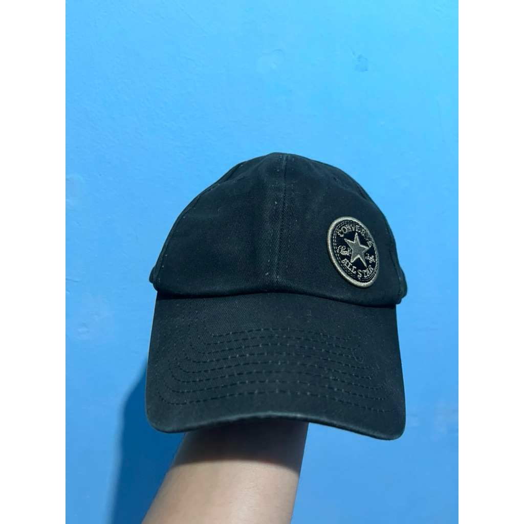 Caps converse