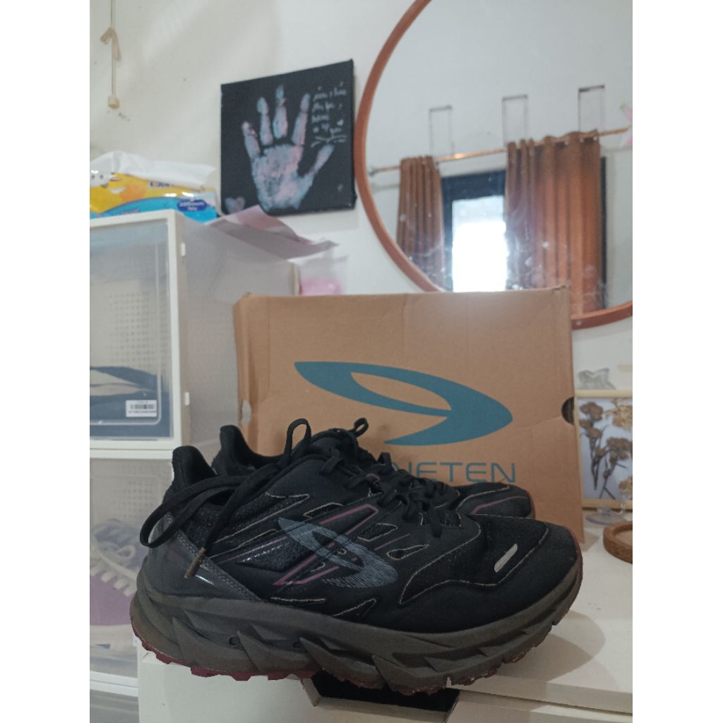 Nineteen Yuza Evo Black