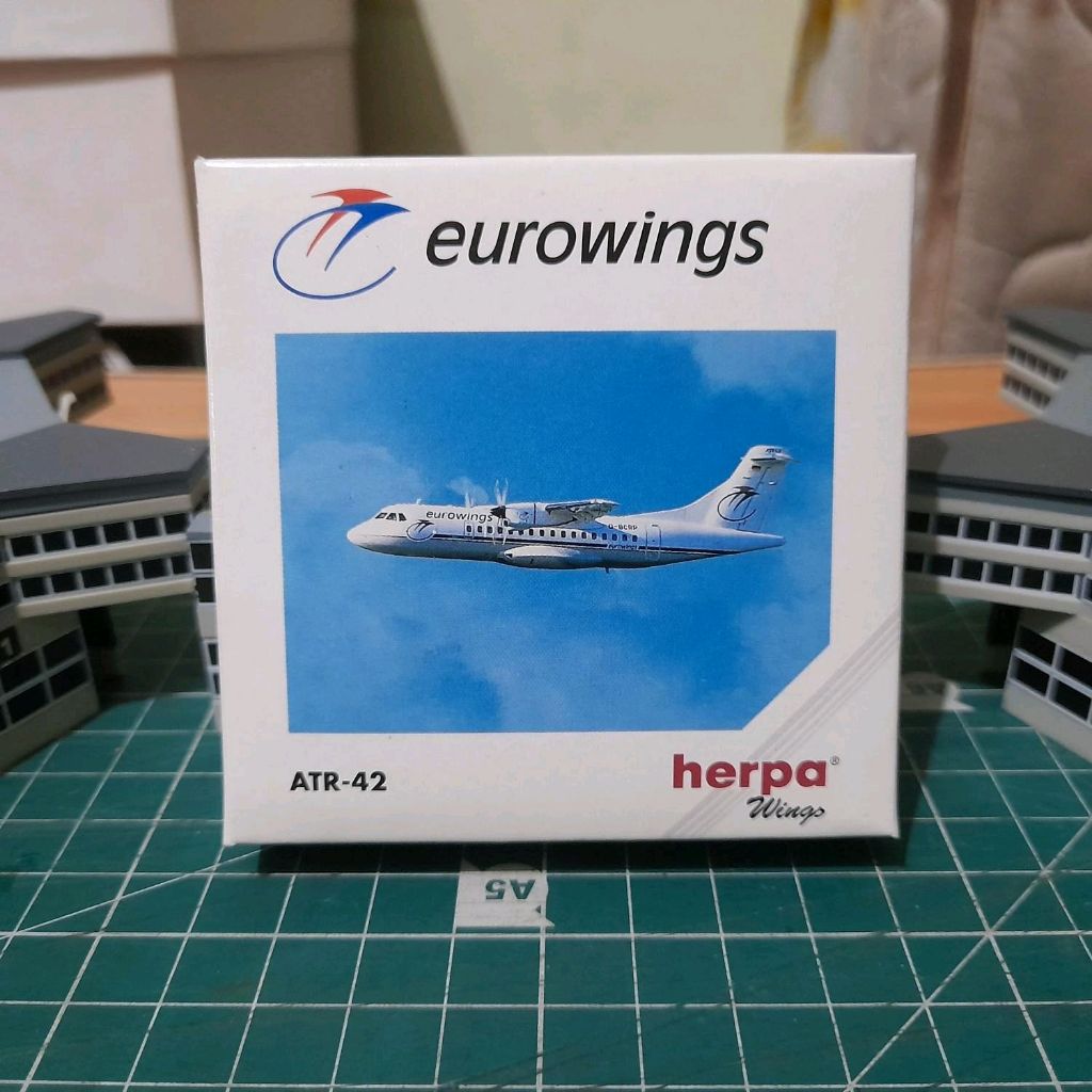 Herpa Wings skala 1:500 - ATR-42 Eurowings (HWP48)