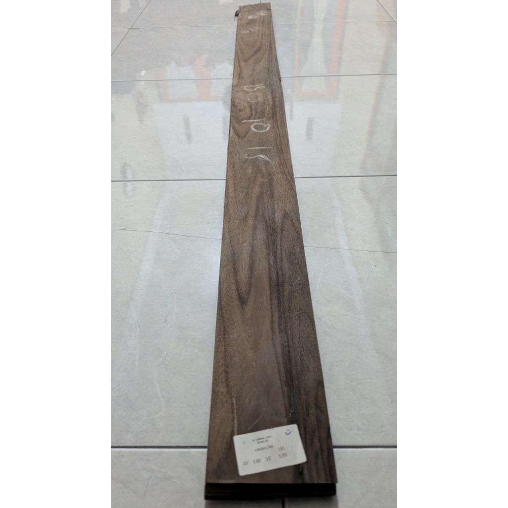 veneer kayu sonokeling