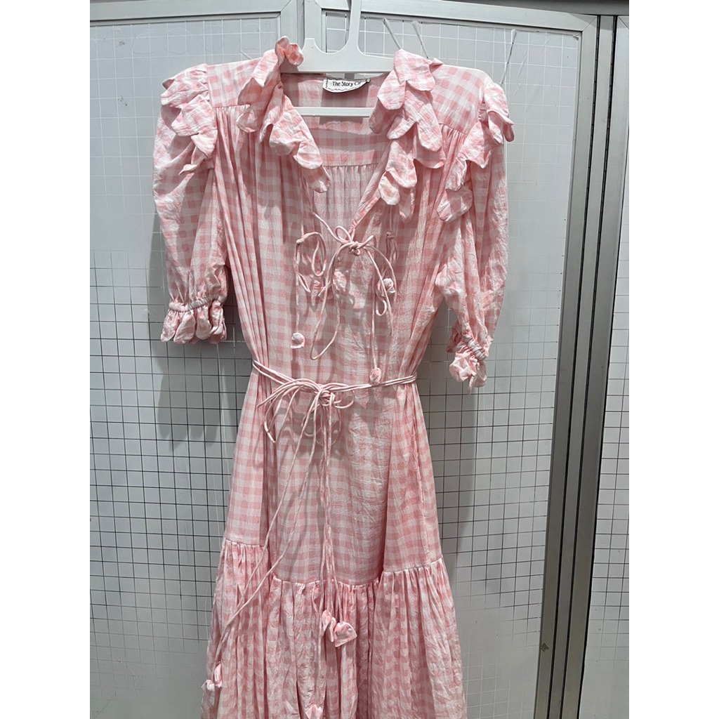 preloved the story of dress