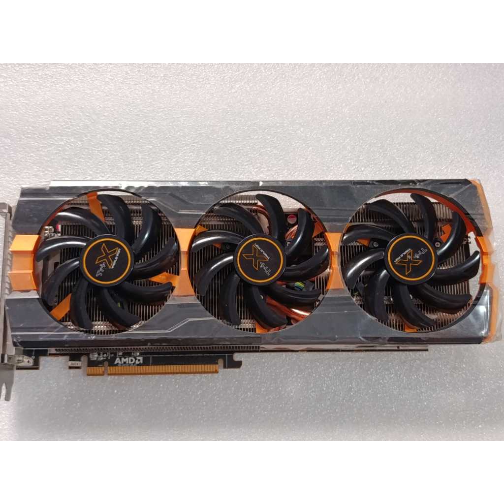 SHAPPIRE TRI-X R9 290 4GB 512BIT DDR5 LIKE NEW