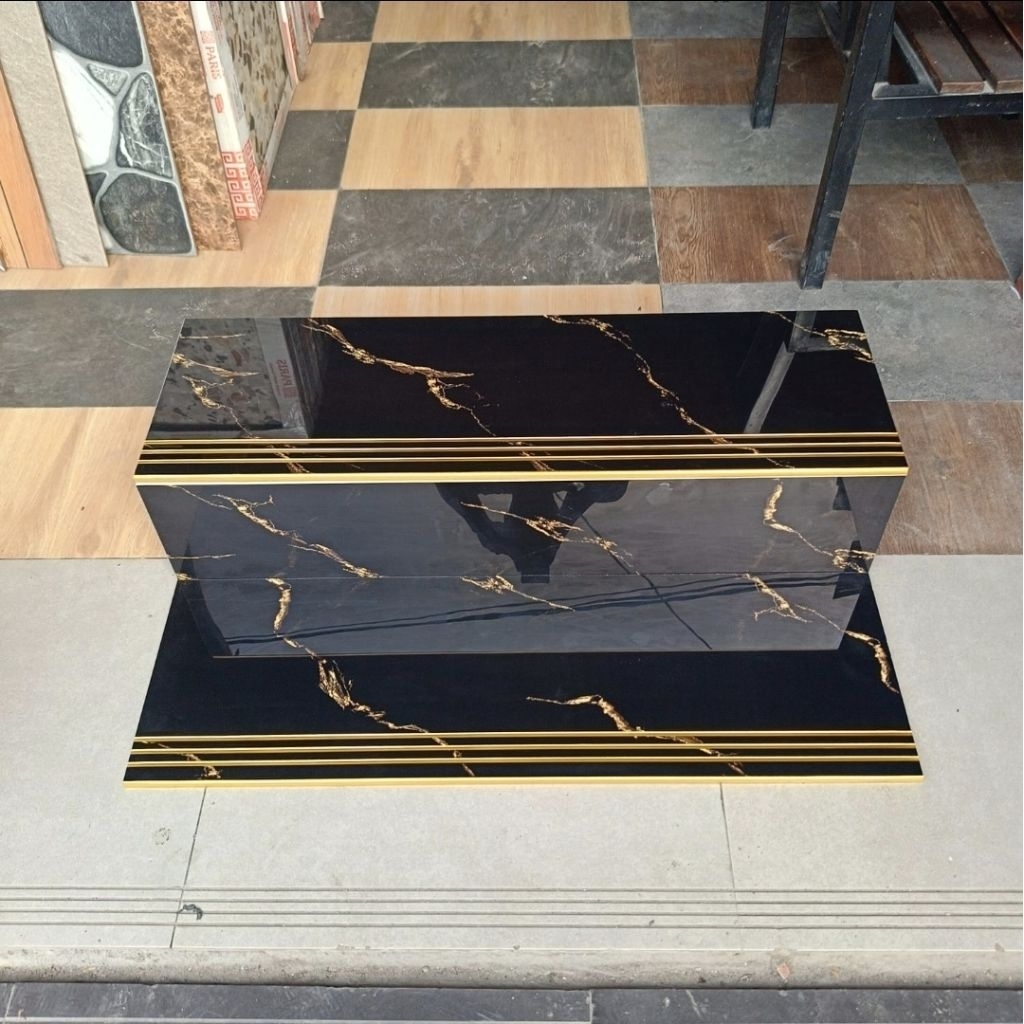 GRANIT TANGGA MOTIF MARMER REQUEST UKURAN 30×90 20×90 /1 SET TANGGA
