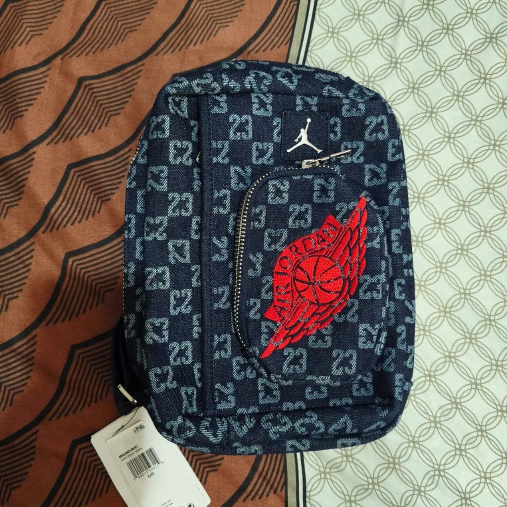 Air Jordan Monogram Sling Bag Denim / Tas