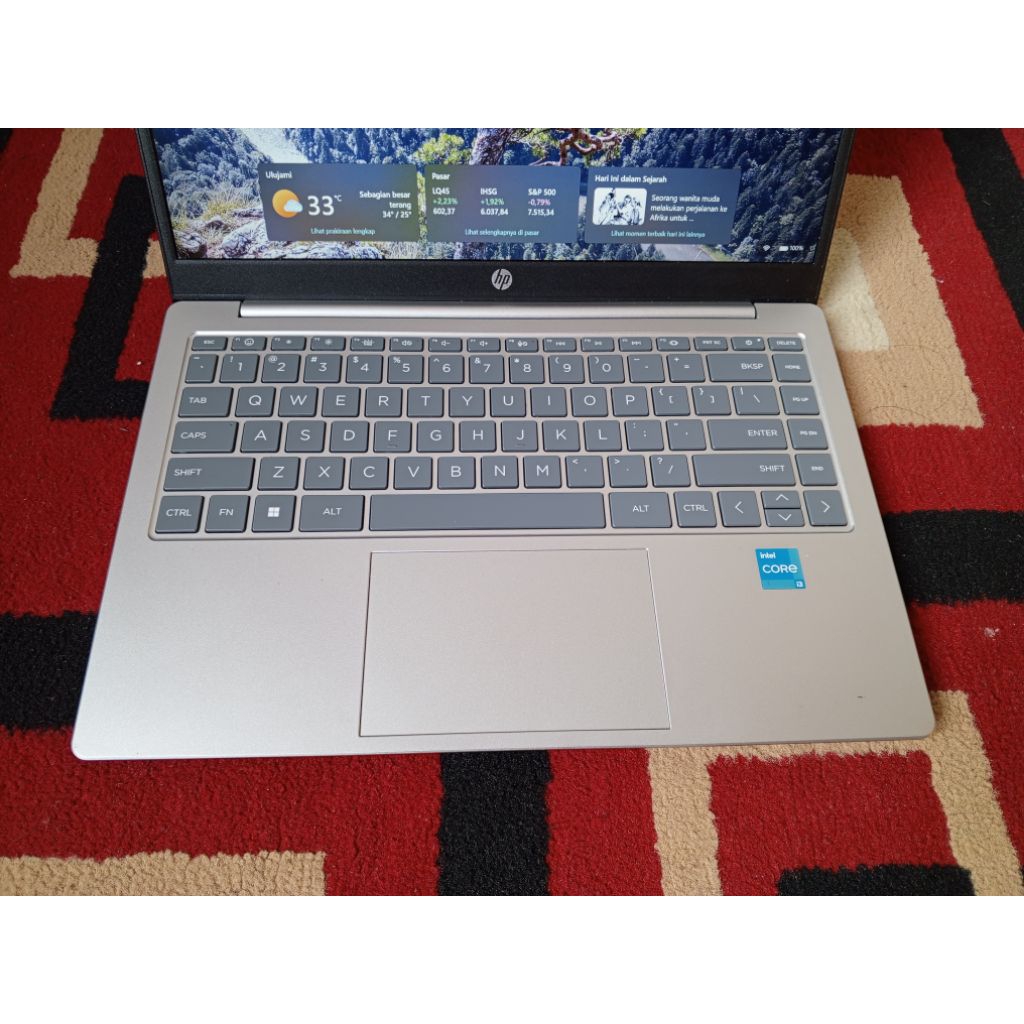 DIJUAL MURAH LAPTOP HP 14 CORE I3 RAM 4 SSD 512