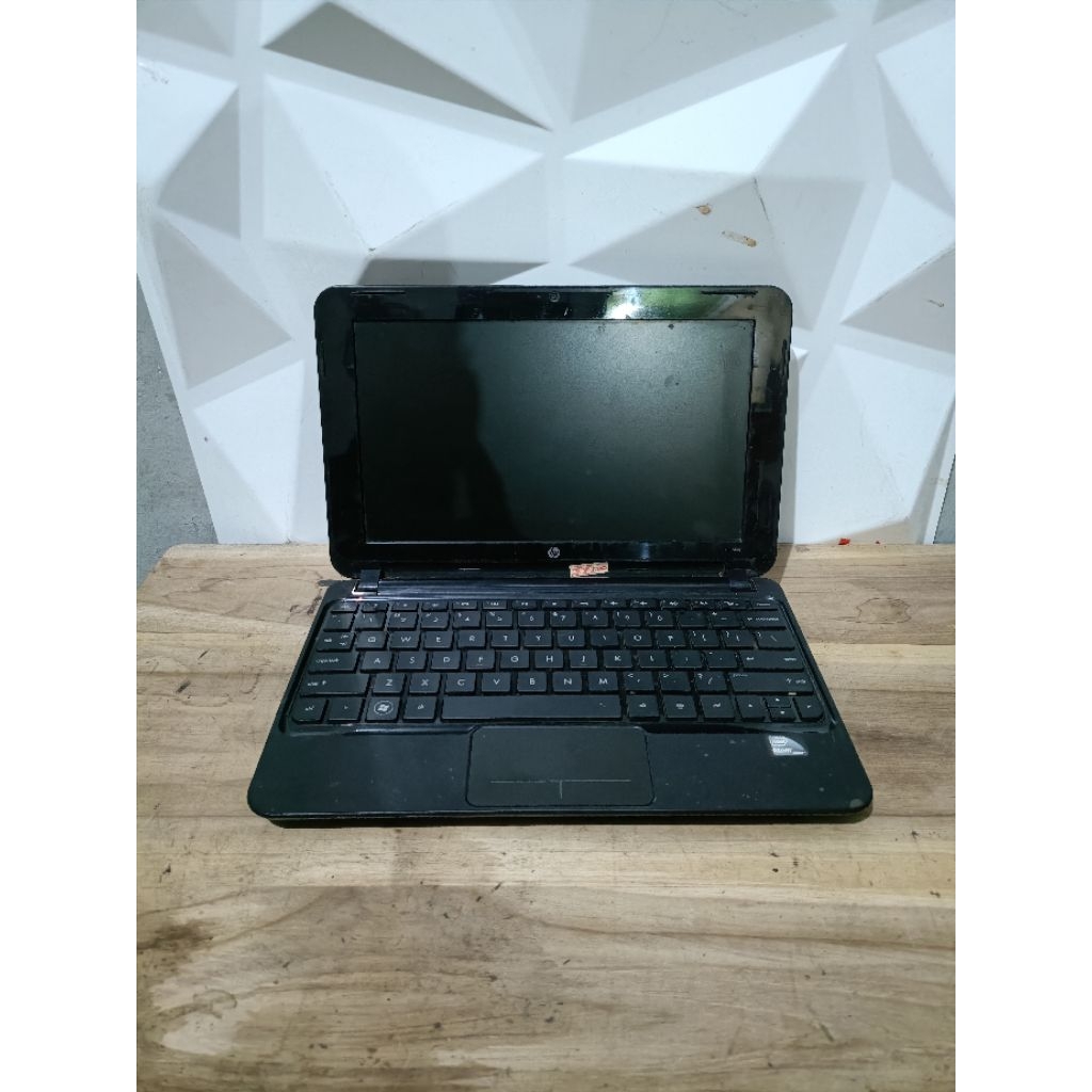 Notebook HP mini 210 - RAM 1GB - HARDISK 160GB - Mesin Hidup - Minus LCD Mati -