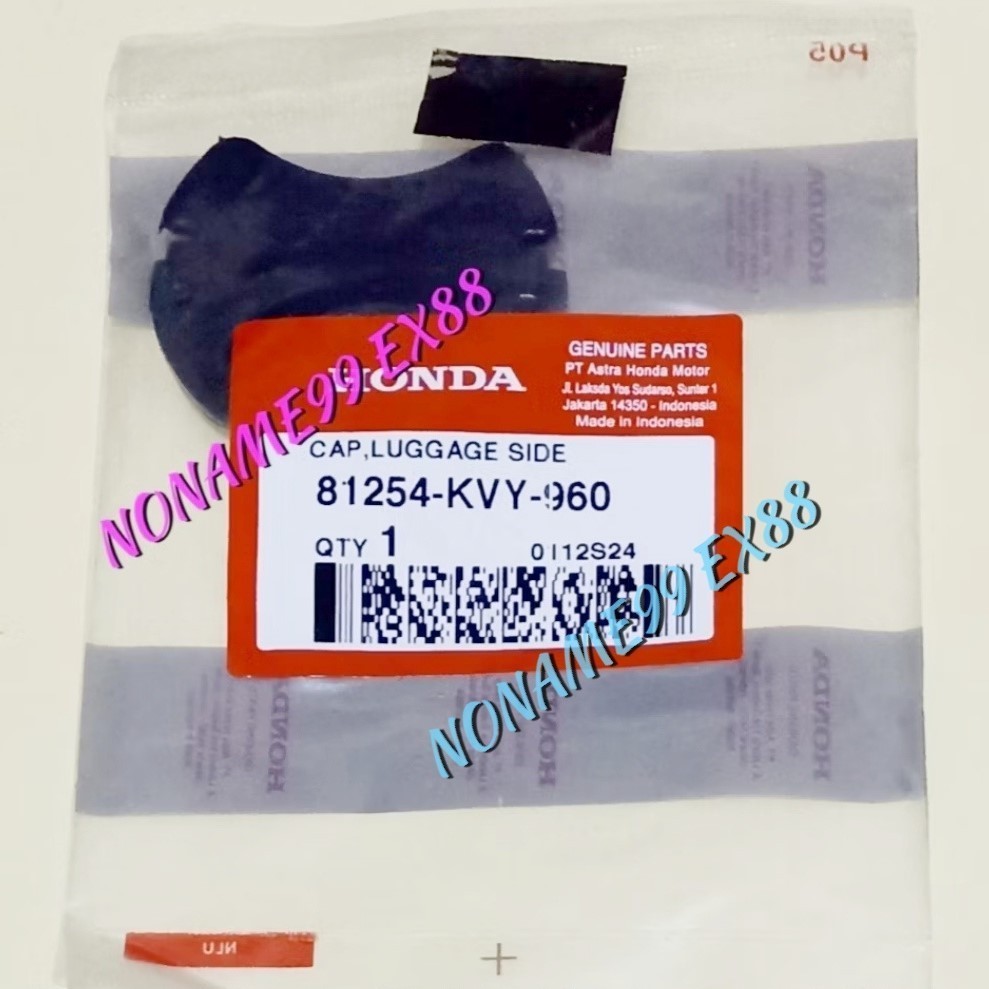 PLASTIK TUTUP BOX BAGASI ( BAGIAN SAMPING ) BEAT KARBU ORIGINAL 81254-KVY-960