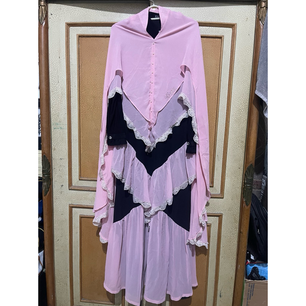 gamis ranee brugman