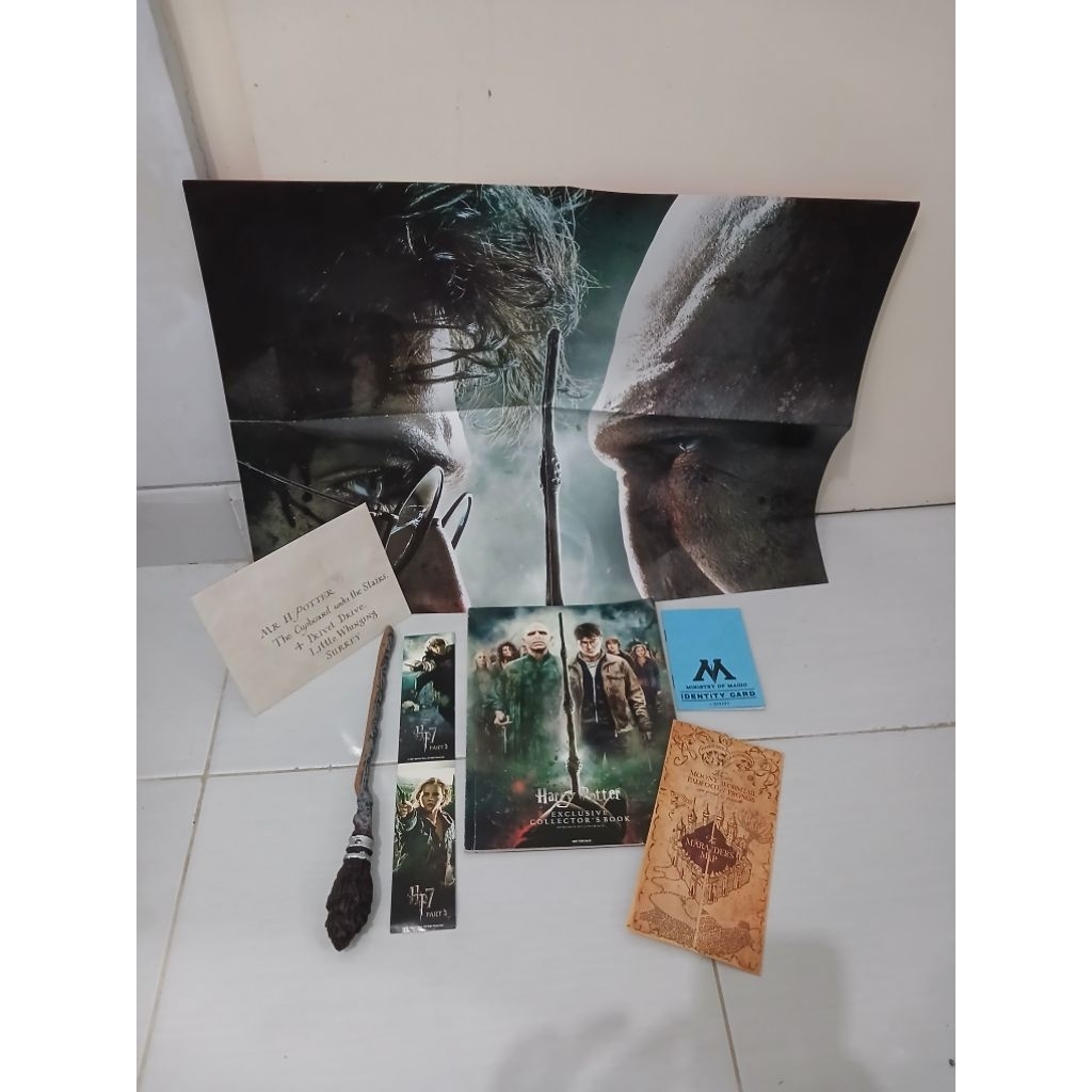 Harry Potter Exclusive Collector's Book Majalah Memorabilia Eksklusif Cinemags Limited Edition Inclu