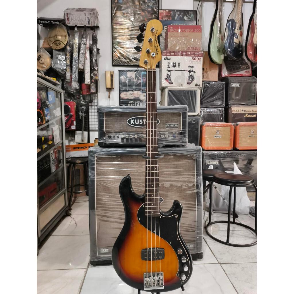 GITAR BASS ELEKTRIK SQUIER DIMENSION BASS BY FENDER SUNBURST ACTIVE