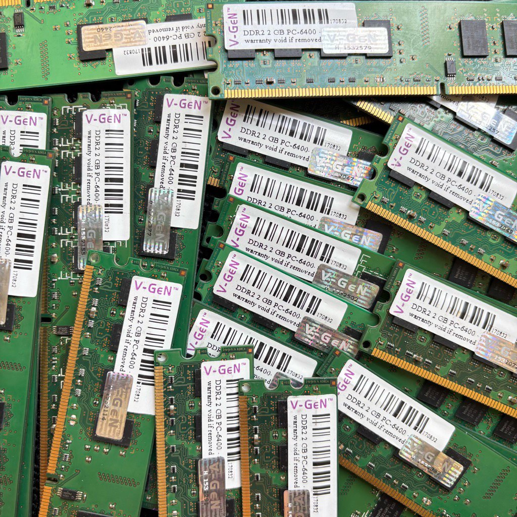RAM KOMPUTER V-GEN 2GB DDR2 RUSAK