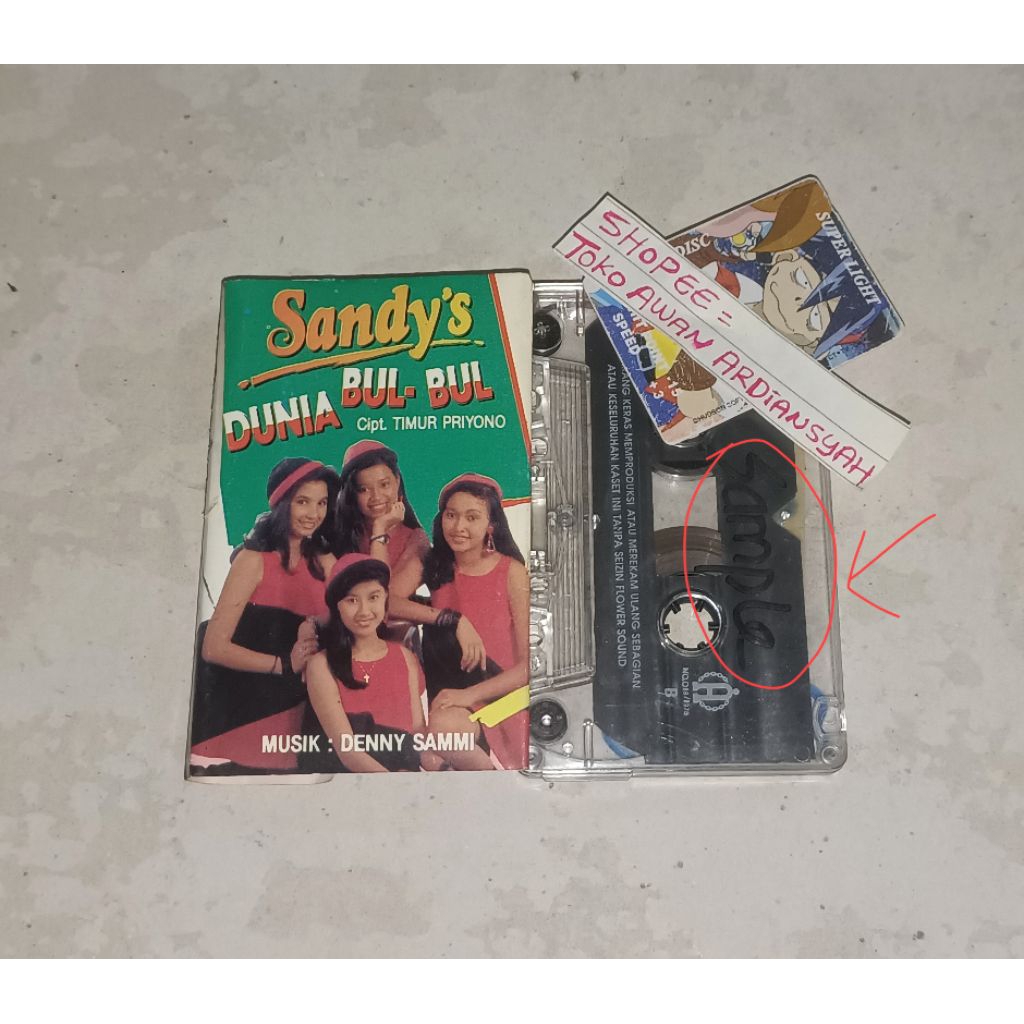 kaset pita sandy's dunia bul-bul kaset pita sandys dunia bul bul (cover depan ada tempelan kecil , c