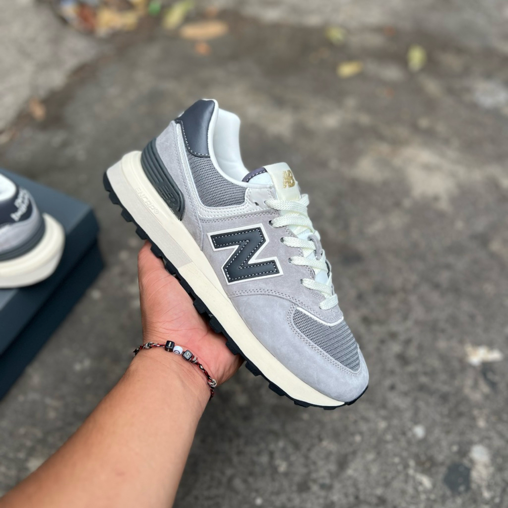 ( BDGSNKRS ) New Balance 574 Legacy Grey