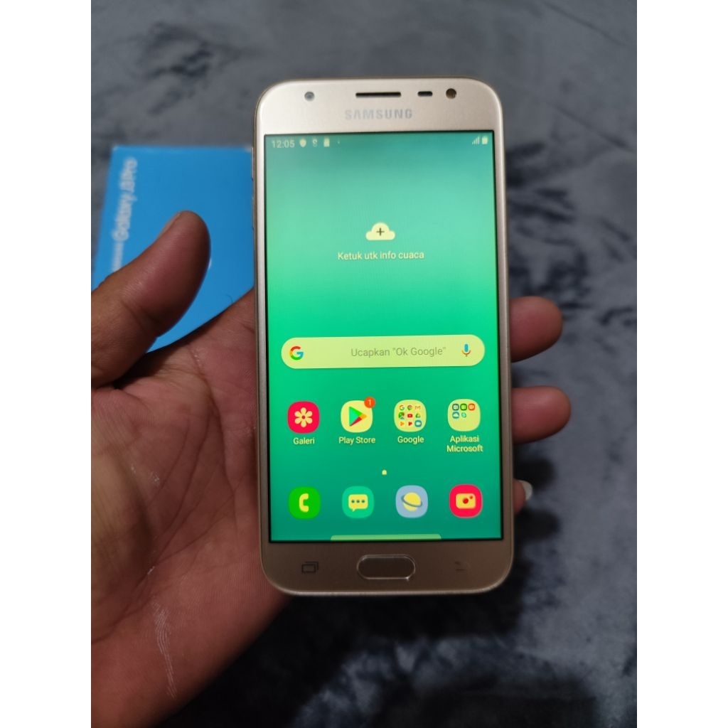 samsung galaxy j3 pro second