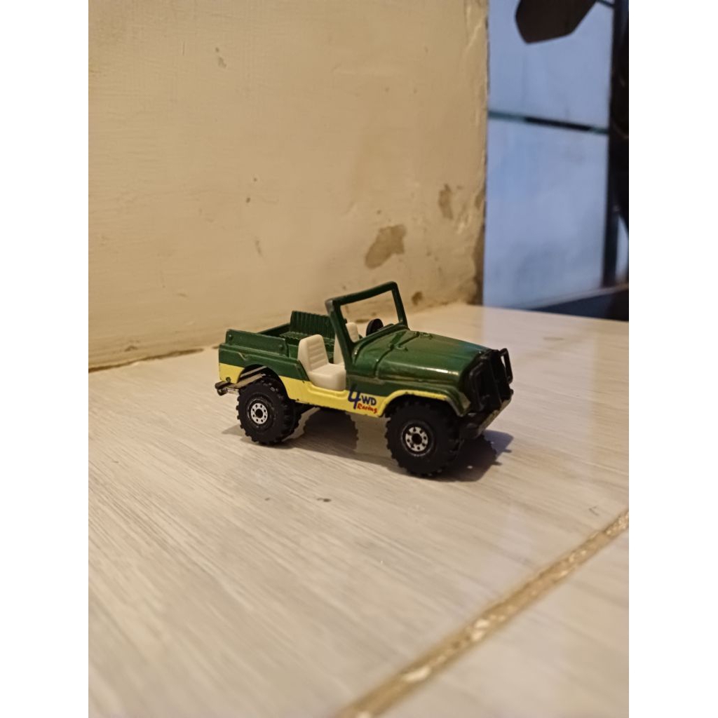 Vintage Diecast Jeep CJ-7 1/54 (Loose)