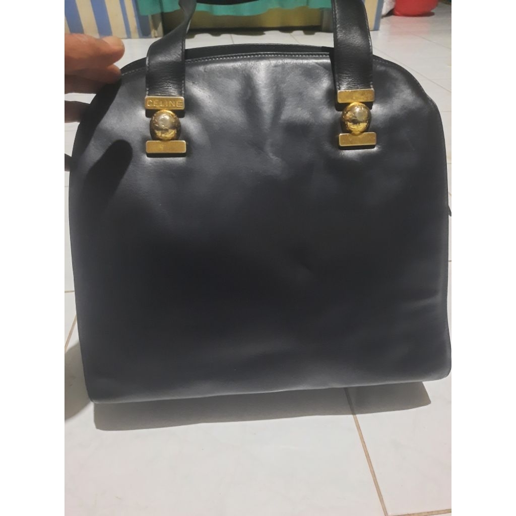 CELINE VINTAGE BLACK LEATHER BAG AUTH STAR BALL