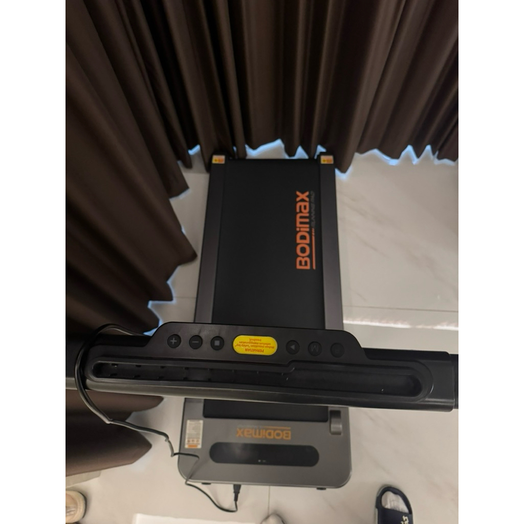 Second BODIMAXTreadmill Running Walking Pad ( masi mulus )