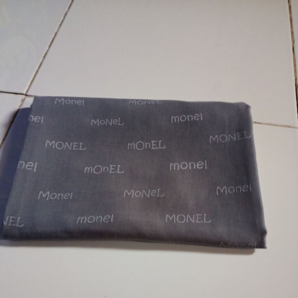 monel scarf