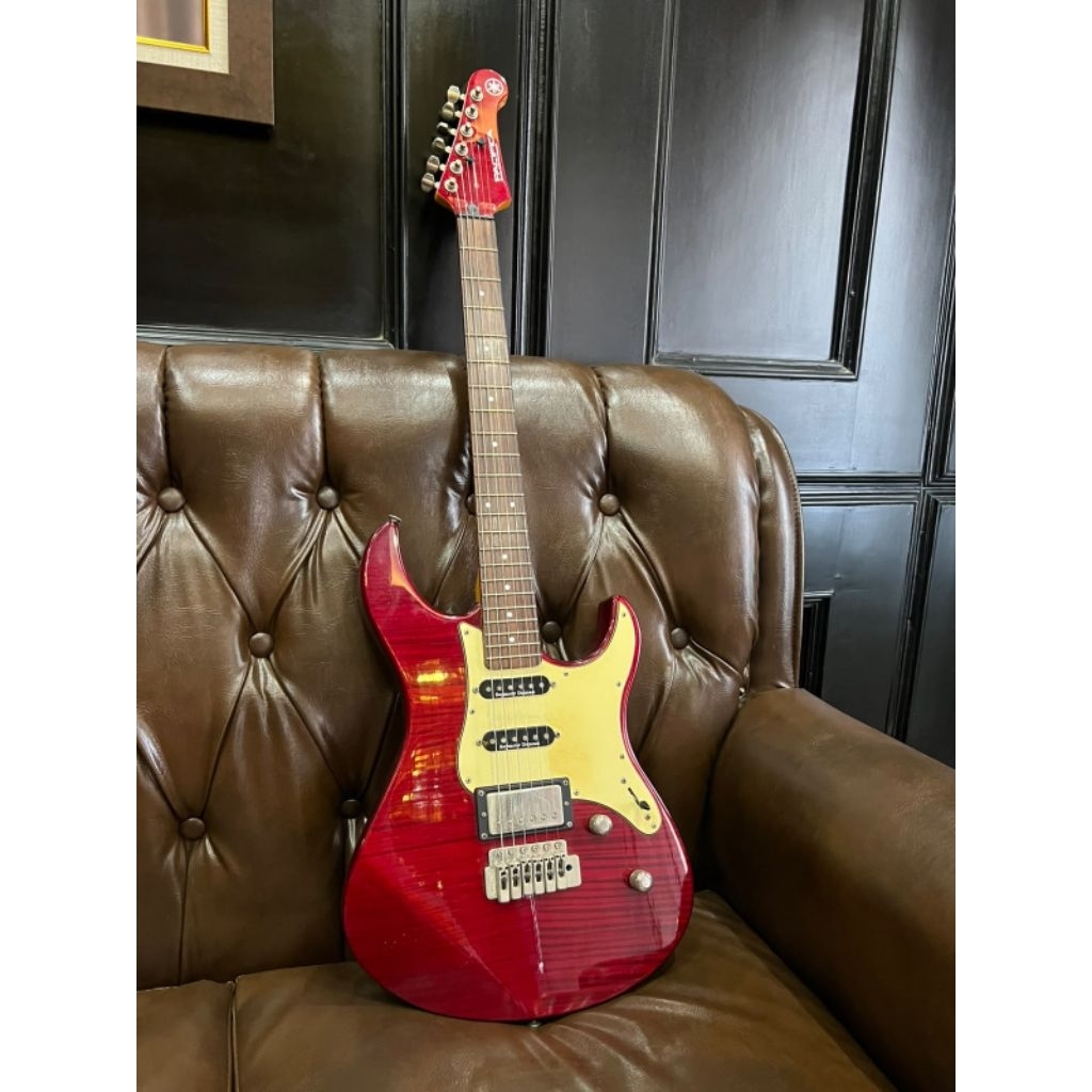 Yamaha Pacifica PAC 612 VIIFMX
