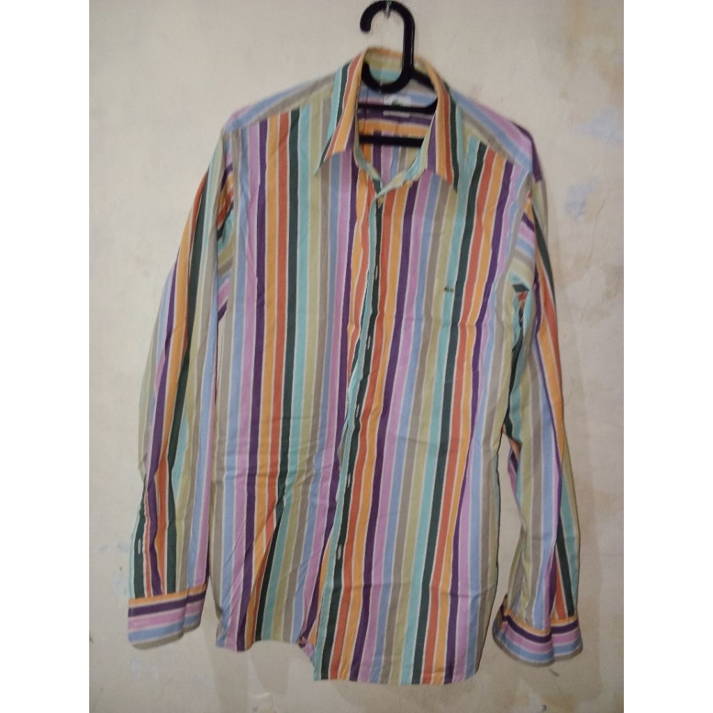 Kemeja Rainbow Lacoste